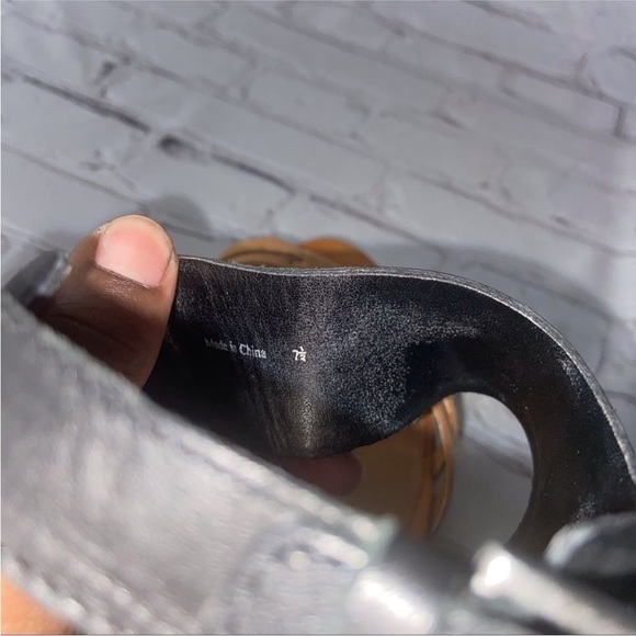 DV by Dolce Vita Jaslyn Two Tone Black Brown Cork
Wedge Sandal Size 7.5 - Picture 2 of 9